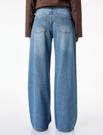 Düğmeli Cep Detaylı Normal Bel Bol Kalıp Denim Pantolon - Loose Straight Fit Jean