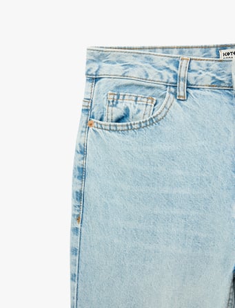 Düz Paça Normal Bel Cepli Düğmeli Denim Pantolon - Longer Straight Fit Jean