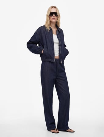 Pamuklu Cepli Rahat Kalıp Uzun Kollu Fermuarlı Denim Bomber Ceket