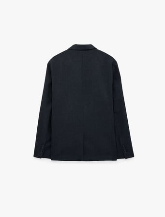 Düğmeli Uzun Kollu Kapaklı Cepli Mono Yaka Blazer Ceket