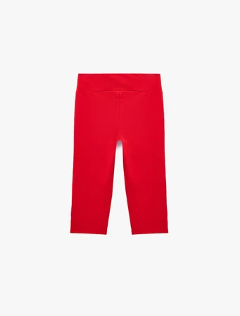 Slim Fit Bürümcük Kumaş Düz Paça Kapri Pantolon