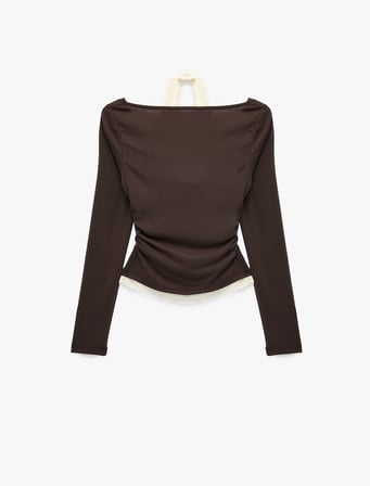 Viskon Karışımlı Slim Fit Uzun Kollu Dantel Detaylı Halter Yaka Tişört