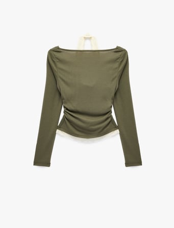 Viskon Karışımlı Slim Fit Uzun Kollu Dantel Detaylı Halter Yaka Tişört