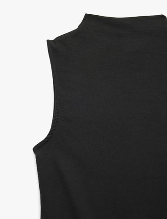 Modal Kumaş Slim Fit Dik Yaka Kolsuz Tişört
