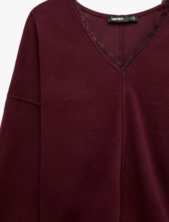 Uzun Kollu Dantel Detaylı V Yaka Sweatshirt