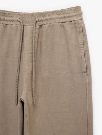 Pamuklu Cep Detaylı Beli Bağcıklı Pantolon