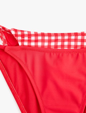 Koton X Sibil Çetinkaya - Yanları İpli Katmanlı Bel Detaylı Pötikareli Bikini Altı
