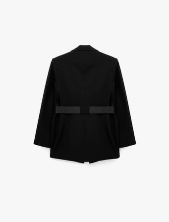 Kemer Detaylı Geniş Yaka Uzun Kollu Blazer Ceket