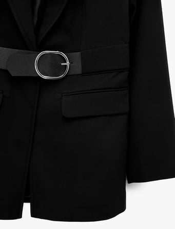 Kemer Detaylı Geniş Yaka Uzun Kollu Blazer Ceket