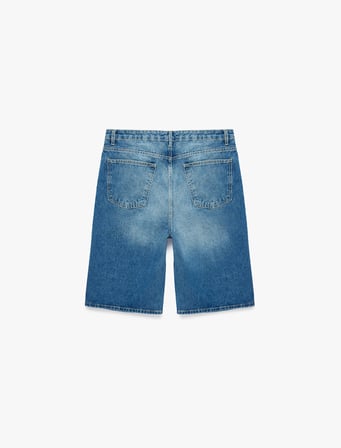 Pamuklu Normal Bel Rahat Kalıp Cepli Baggy Jean Şort