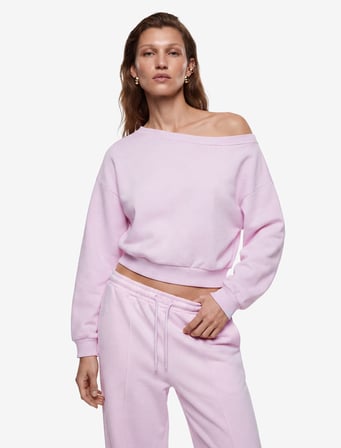 Uzun Kollu Üç İplik Asimetrik Kayık Yaka Omzu Açık Sweatshirt