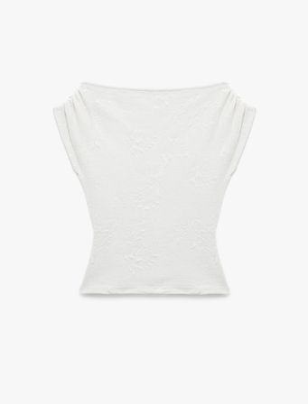 Aksesuarlı Slim Fit Pamuklu Kayık Yaka Kolsuz Floral Dokulu Asimetrik Bluz