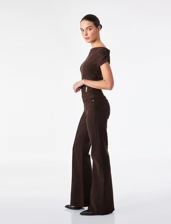 Aksesuarlı Slim Fit Pamuklu Kayık Yaka Kolsuz Floral Dokulu Asimetrik Bluz
