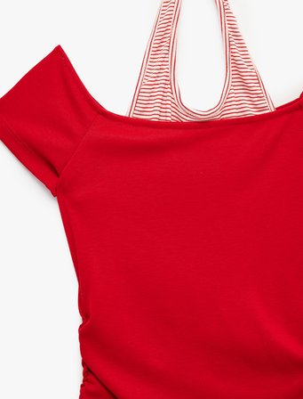 Viskon Slim Fit Omzu Açık Kısa Kollu Halter Yaka Tişört