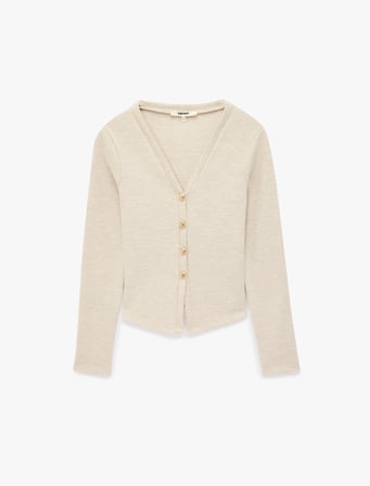 Uzun Kollu Slim Fit V Yaka Düğmeli Hırka