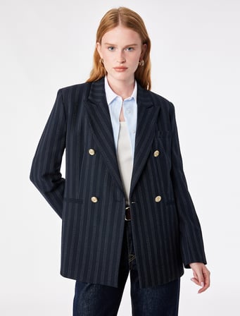 Kruvaze Yaka Uzun Kollu Düğmeli Çift Cepli Çizgili Oversize Blazer Ceket