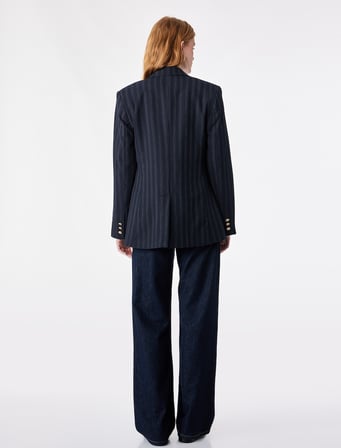 Kruvaze Yaka Uzun Kollu Düğmeli Çift Cepli Çizgili Oversize Blazer Ceket