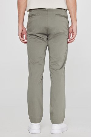 Pamuklu Slim Fit Dar Kesim Esnek Chino Pantolon