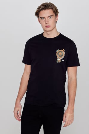 %100 Pamuk Regular Fit Normal Kesim Bisiklet Yaka Logo Detaylı Tişört