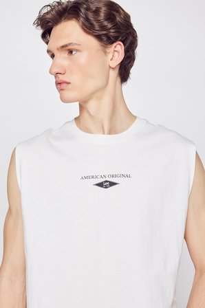 %100 Pamuk Regular Fit Normal Kesim Bisiklet Yaka Kolsuz Tişört