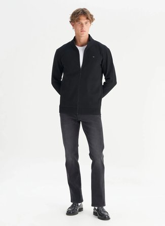 Wrangler Dik Yaka Siyah Erkek Sweatshırt TW2520533001 Siyah Sweatshirt