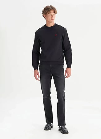 Wrangler Bisiklet Yaka Siyah Erkek Sweatshırt TW2520255001 Siyah Sweatshirt