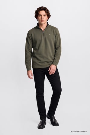 Pamuklu Regular Fit Normal Kesim Bisiklet Yaka Logo Detaylı Sweatshirt
