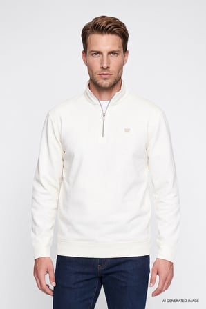 Pamuklu Regular Fit Normal Kesim Fermuarlı Dik Yaka Logo Detaylı Sweatshirt