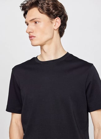 Lee Siyah Erkek Regular Fit T-Shirt L2520112001 Erkek Basic T-shirt