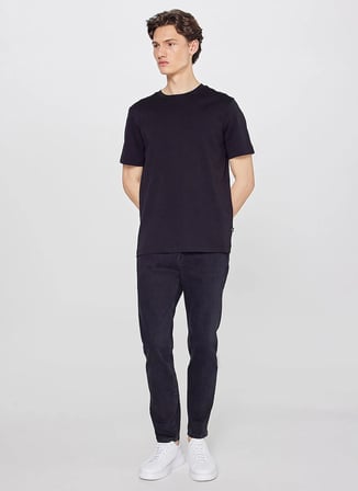 Lee Siyah Erkek Regular Fit T-Shirt L2520112001 Erkek Basic T-shirt