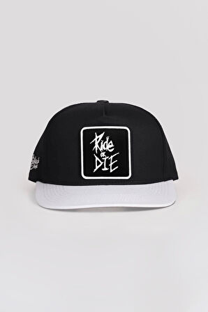 DM Logolu Beyaz-Siyah Hip Hop Şapka