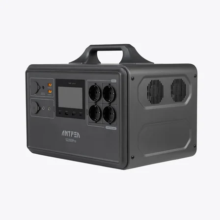 ANTFEA S2200 Pro Taşınabilir Güç Kaynağı + 2 adet B2200 Backup Yedek Batarya + 4 adet 300W Taşınabilir Güneş Paneli + 2 adet Güneş Paneli Paralelleme Kablosu