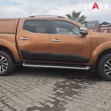 Nissan Navara 2016-2021 Yıl Aralığı Uyumlu Set 4 Prç. Kapı Kaplama Dodik 