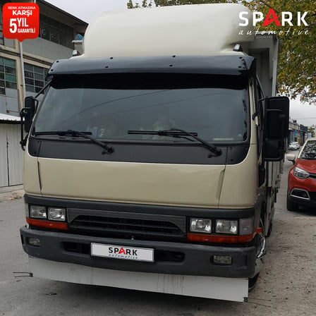 Mitsubishi Canter 1998-2012 Yıl Aralığı Uyumlu Ön Cam Güneşliği 