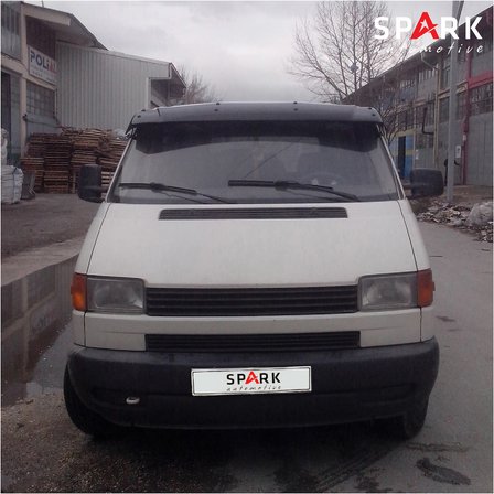 Volkswagen Transporter T4 1995-2003- Yıl Aralığı Uyumlu Ön Cam Güneşliği 