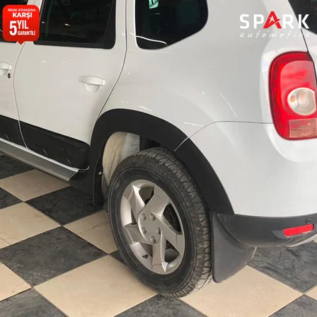 Dacia Duster 2010-2017 Yıl Aralığı Uyumlu 8 Parça Çamurluk Dodik