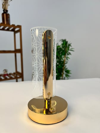 Favora Erkaya Usb Şarjlı Dokunmatik Led Lamba Model 4