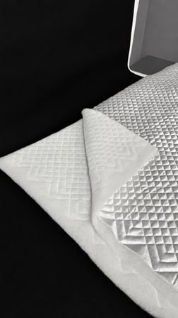 Favora Kapitone Ağaç Kabuğu Dikişli Kumaş 4 Metre – Beyaz