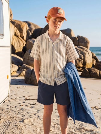 LCW Kids Lacivert Beli Lastikli Erkek Çocuk Deniz Şortu