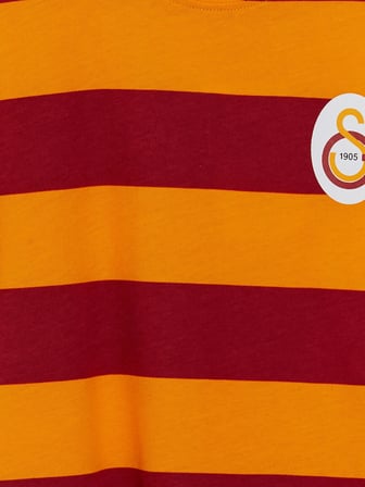 LCW baby Kırmızı Bisiklet Yaka Çizgili Galatasaray Erkek Bebek Tişört