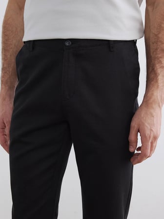 LCWAIKIKI Classic Siyah Regular Fit Erkek Chino Pantolon