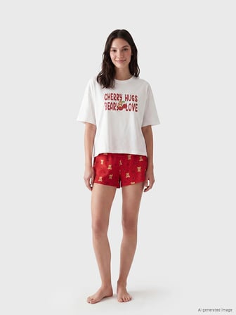 LCW Young Kırmızı Bisiklet Yaka Kadın Şortlu Pijama Takımı
