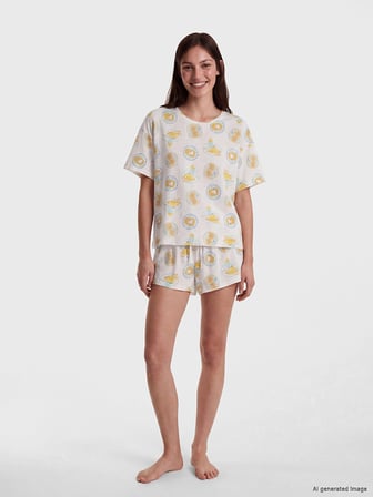 LCW DREAM Ekru Baskılı Kadın Şortlu Pijama Takımı