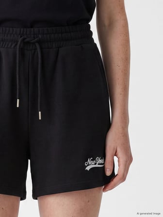 XSIDE Siyah New York Baskılı Kadın Şort
