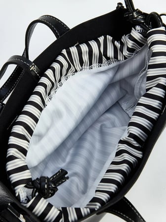 LCW ACCESSORIES Siyah Deri Görünümlü Kadın Omuz Çantası