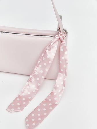 LCW ACCESSORIES Pembe Fular Aksesuarlı Deri Görünümlü Kadın Omuz Çantası