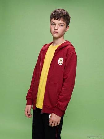 LCW Kids Kırmızı Kapüşonlu Galatasaray Baskılı Erkek Çocuk Sweatshirt