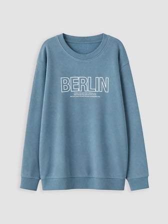 LCW Kids Mavi Bisiklet Yaka Berlin Baskılı Erkek Çocuk Sweatshirt