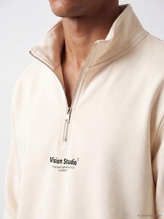 LCW Vision Bej Dik Yaka Baskılı Erkek Sweatshirt