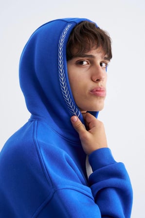 Erkek Nakış Detaylı Kapüşonlu Sweatshirt Açık Mavi